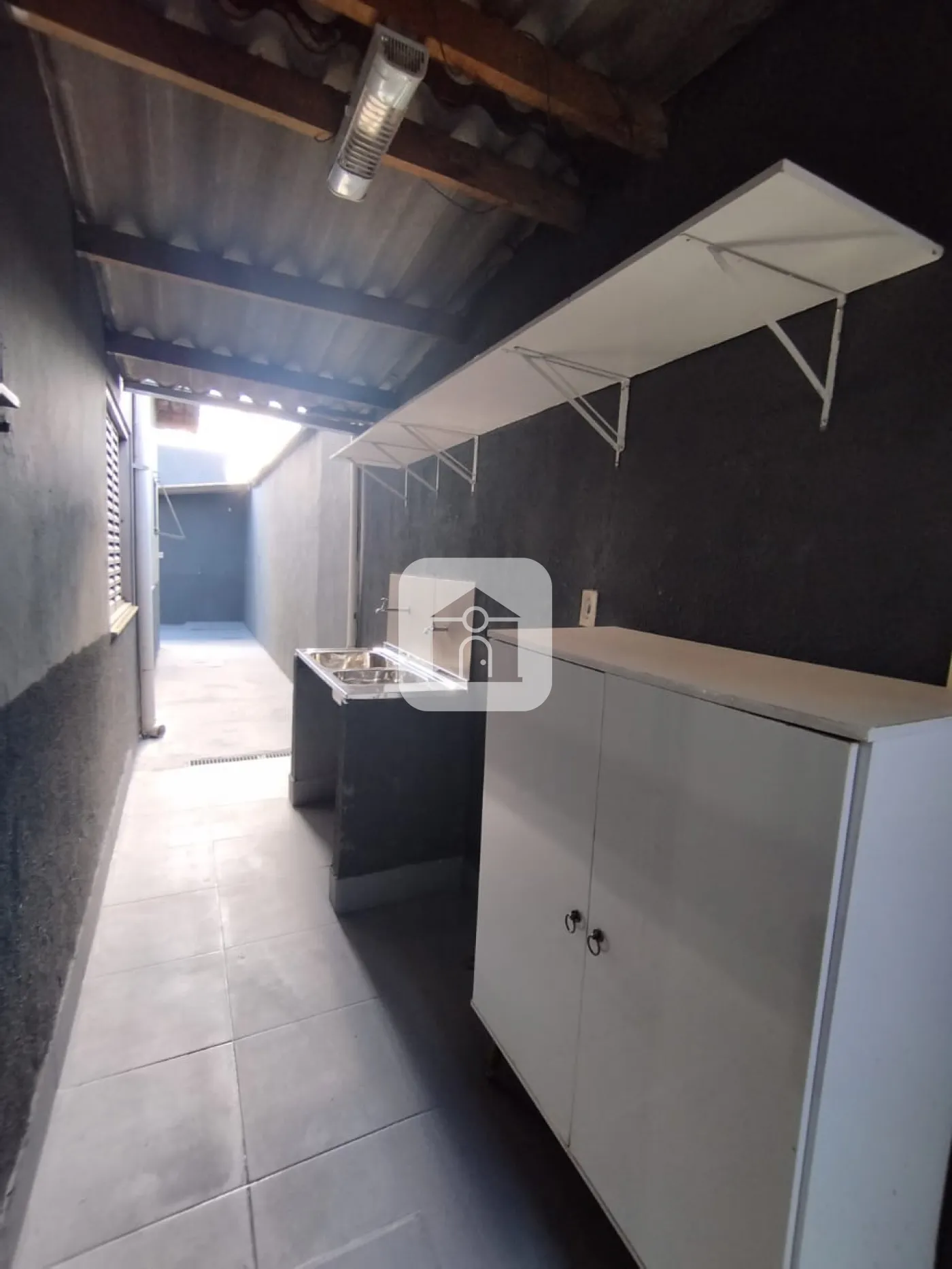 Alugar Casa / Padrão em Uberlândia R$ 3.800,00 - Foto 4