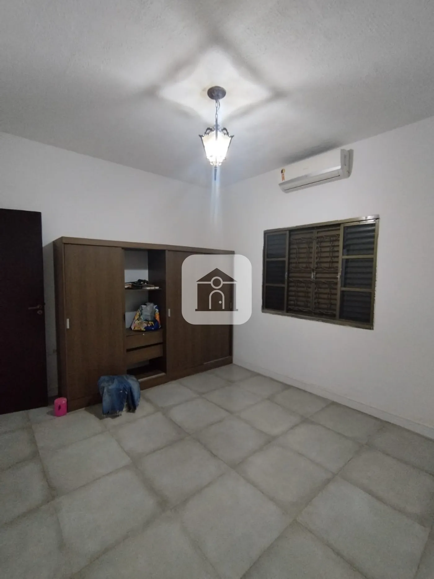 Alugar Casa / Padrão em Uberlândia R$ 3.800,00 - Foto 7