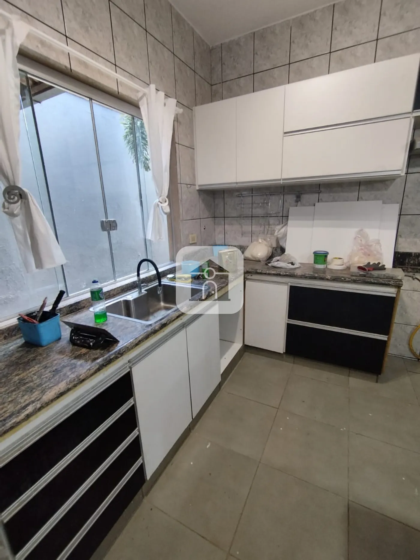 Alugar Casa / Padrão em Uberlândia R$ 3.800,00 - Foto 17