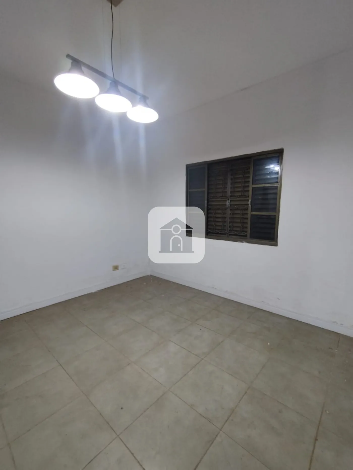 Alugar Casa / Padrão em Uberlândia R$ 3.800,00 - Foto 19
