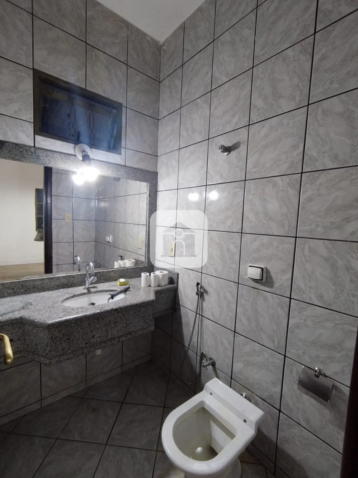 Alugar Casa / Padrão em Uberlândia R$ 3.800,00 - Foto 20