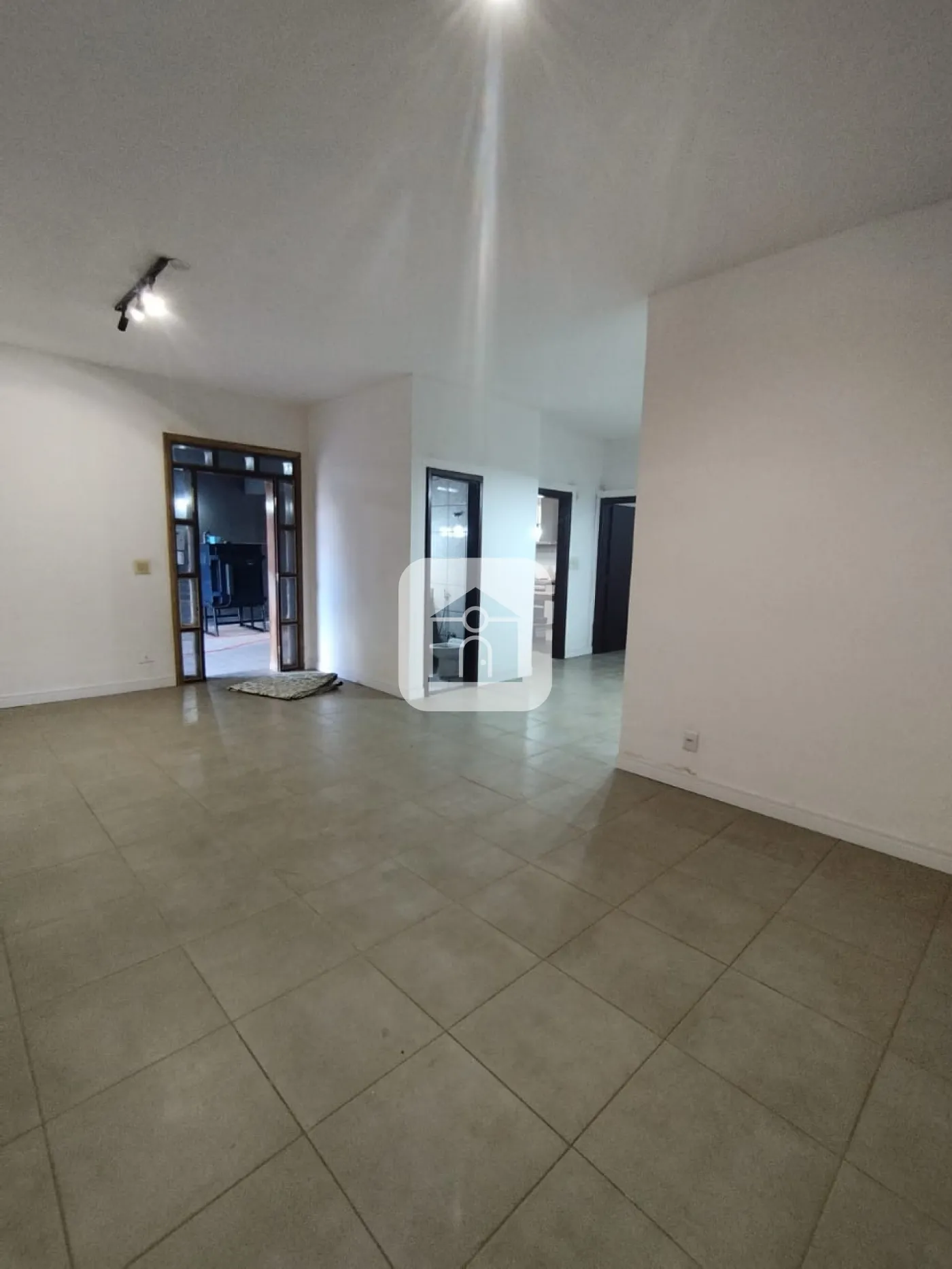 Alugar Casa / Padrão em Uberlândia R$ 3.800,00 - Foto 21
