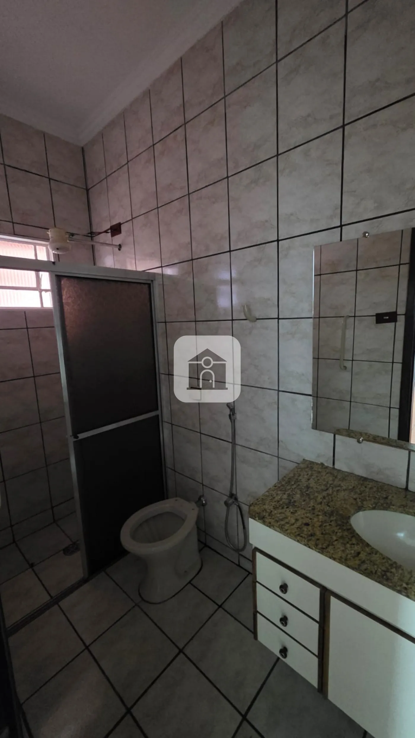Alugar Casa / Padrão em Uberlândia R$ 3.800,00 - Foto 29