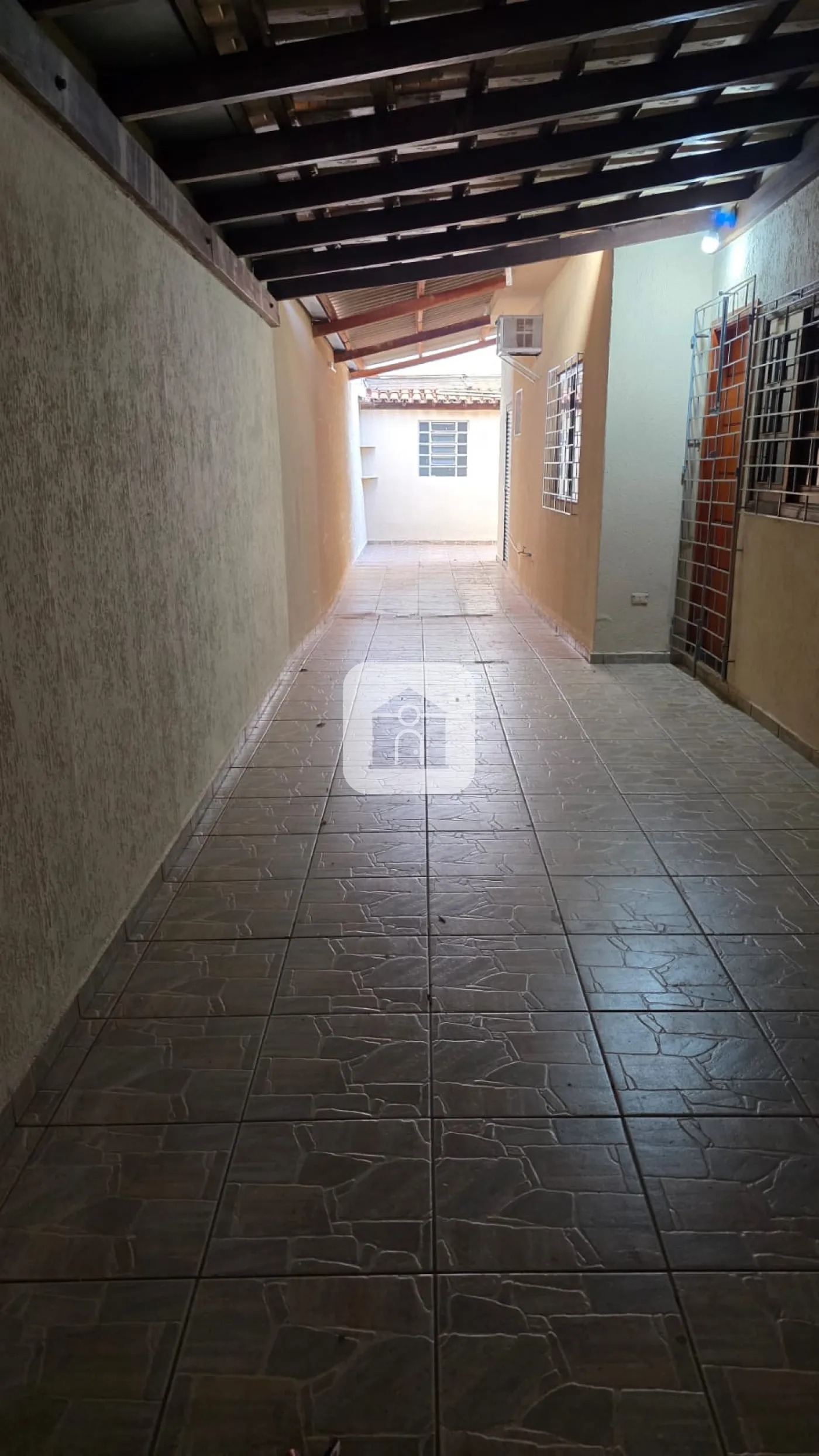 Alugar Casa / Padrão em Uberlândia R$ 3.800,00 - Foto 43