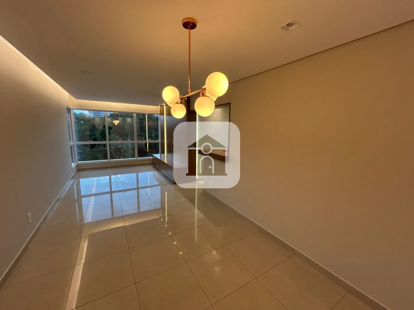 Alugar Casa / Padrão em Uberlândia R$ 3.800,00 - Foto 30