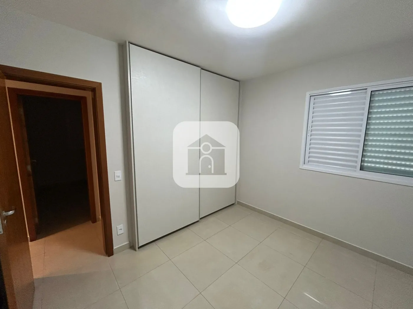 Alugar Casa / Padrão em Uberlândia R$ 3.800,00 - Foto 44