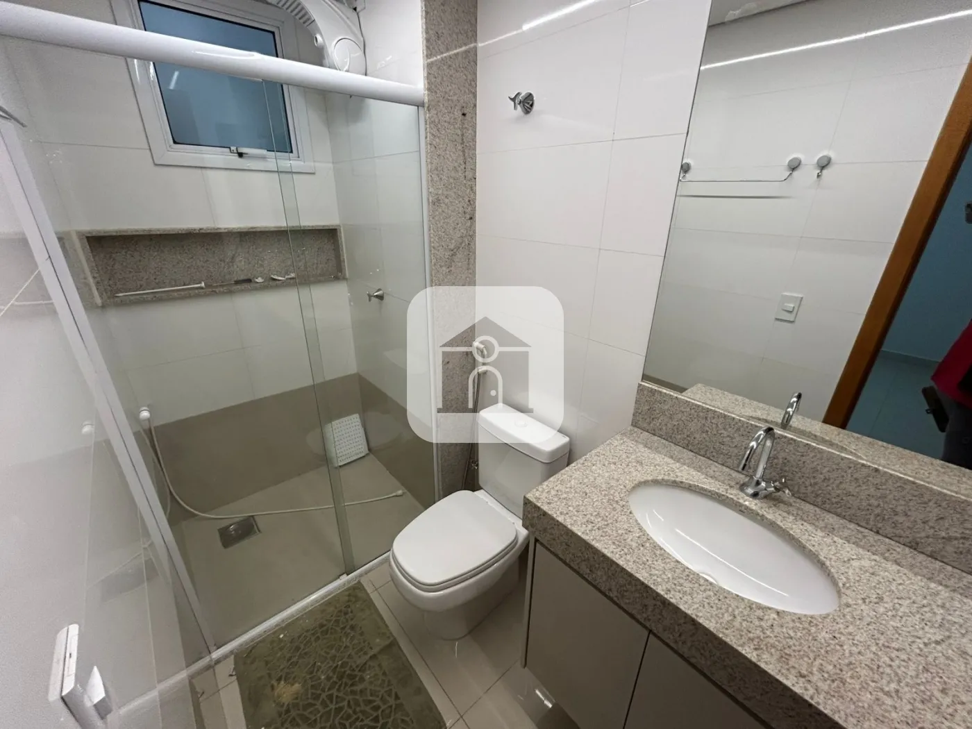 Alugar Casa / Padrão em Uberlândia R$ 3.800,00 - Foto 45