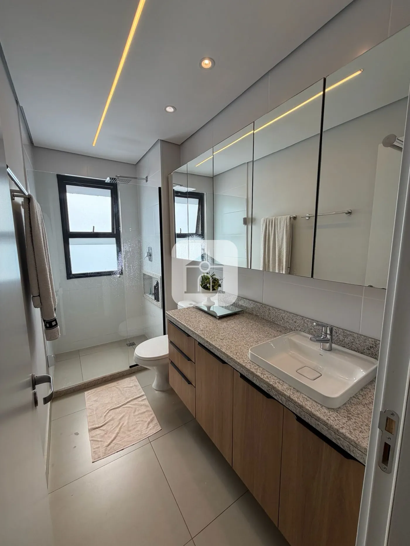 Alugar Apartamento / Padrão em Uberlândia R$ 7.000,00 - Foto 13