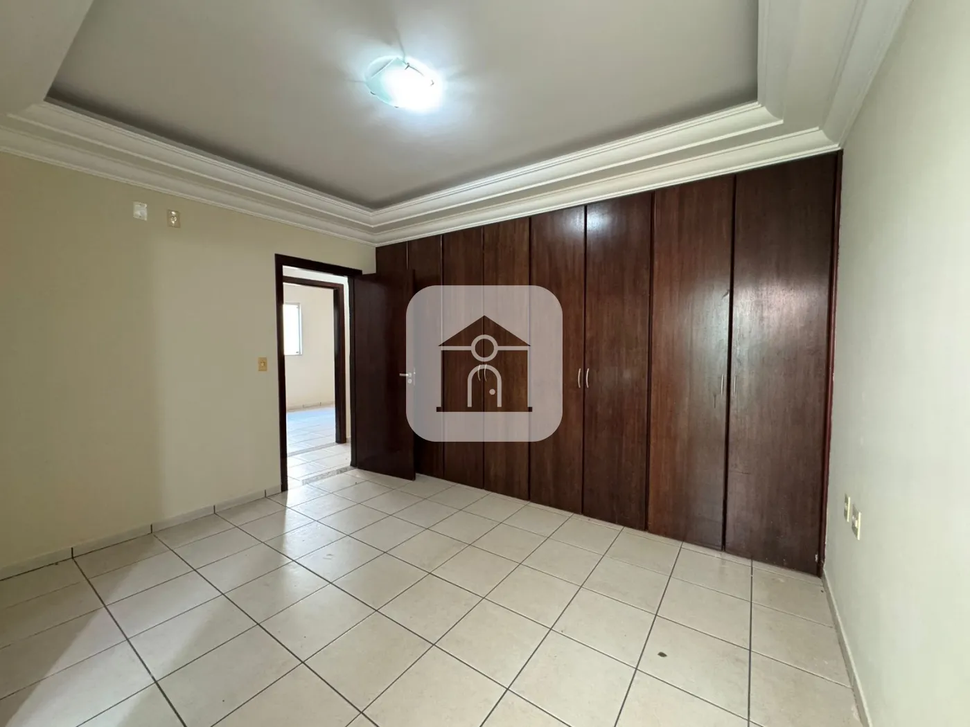Comprar Casa / Padrão em Uberlândia R$ 1.200.000,00 - Foto 9