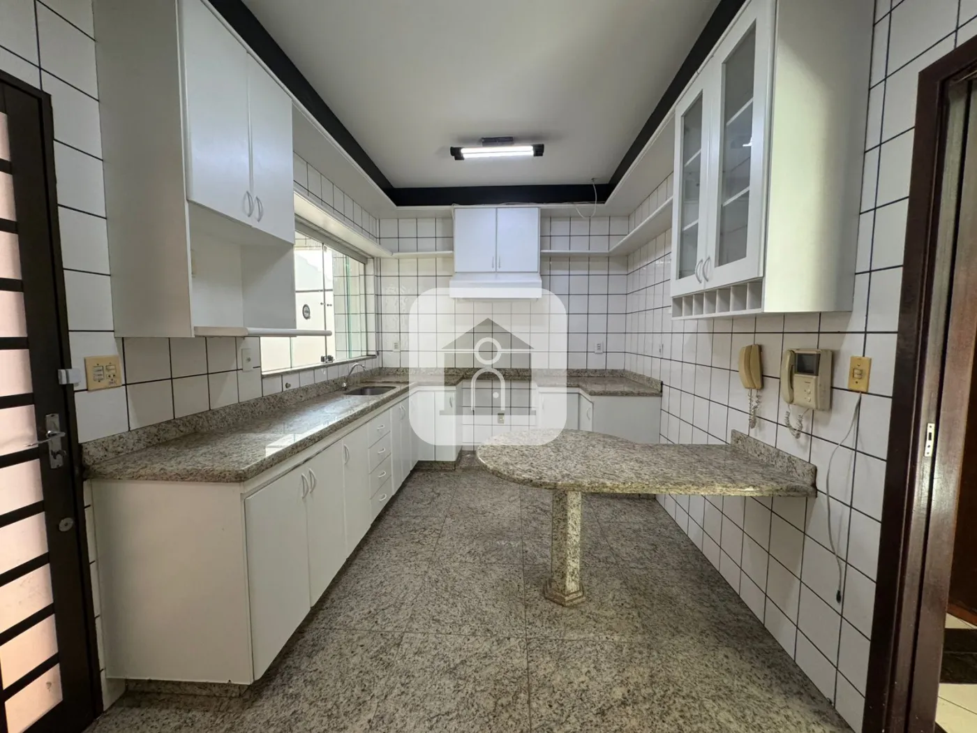 Comprar Casa / Padrão em Uberlândia R$ 1.200.000,00 - Foto 24