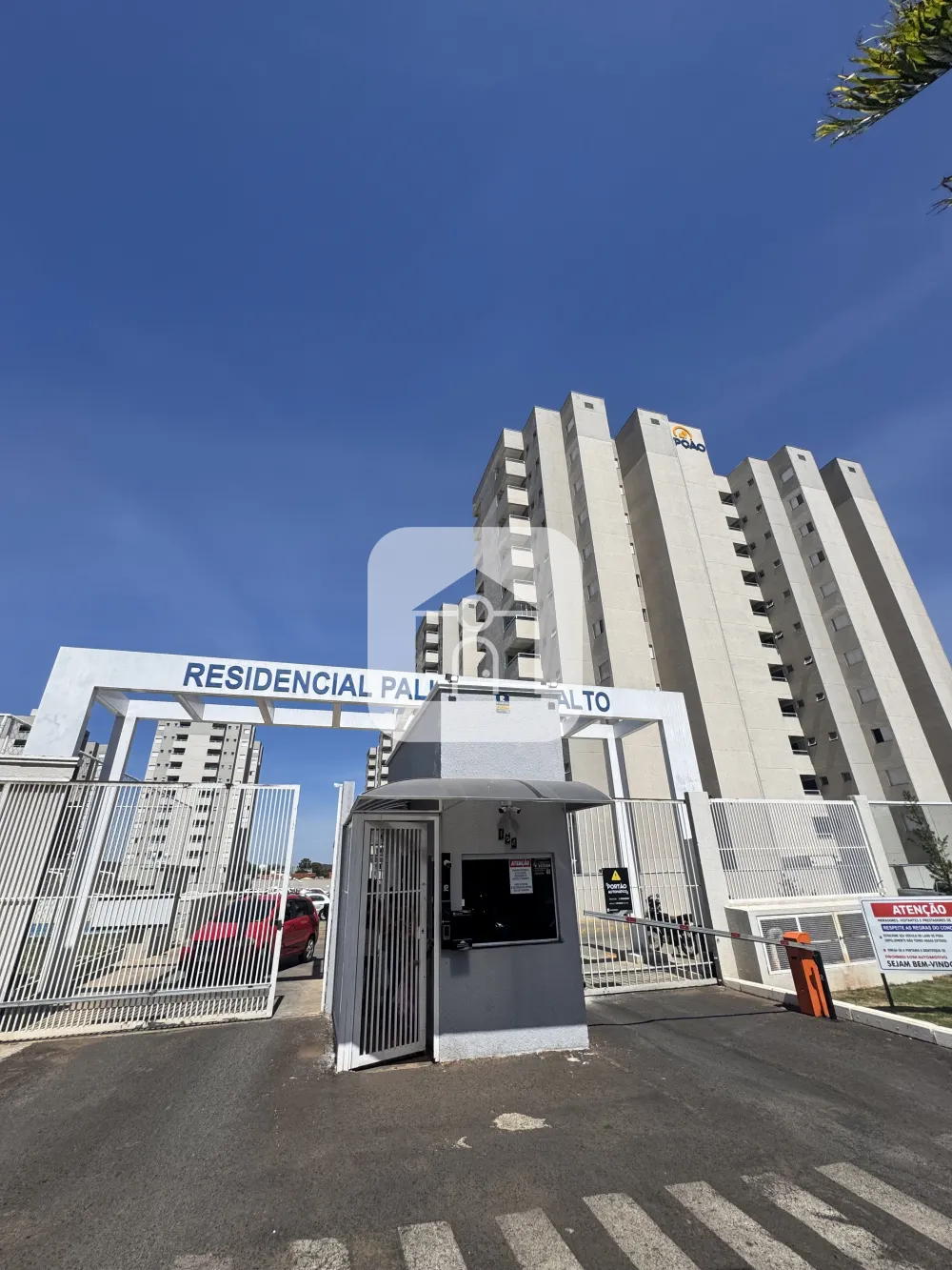 Alugar Apartamento / Padrão em Uberlândia R$ 1.300,00 - Foto 10