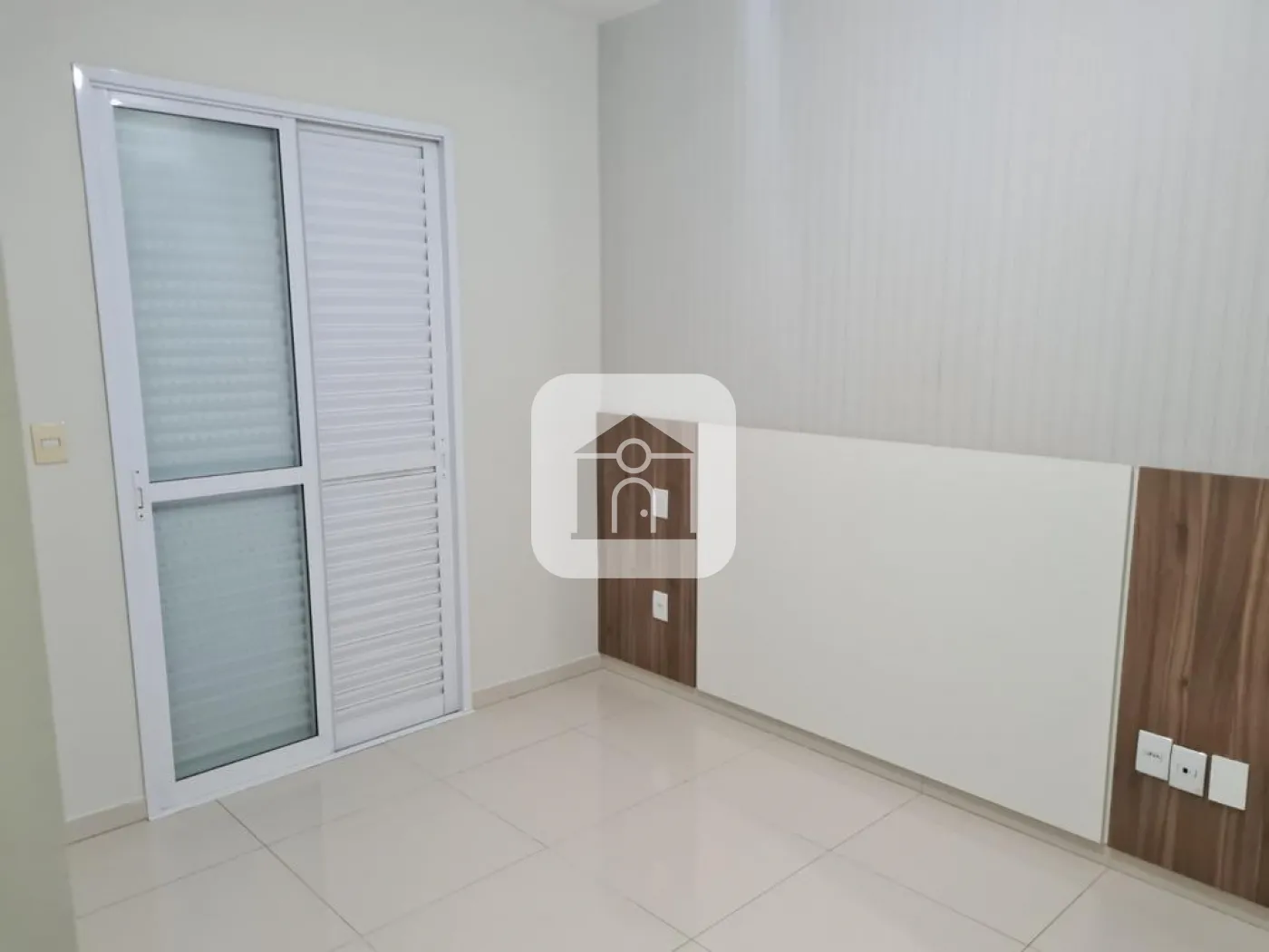 Comprar Apartamento / Padrão em Uberlândia R$ 660.000,00 - Foto 6
