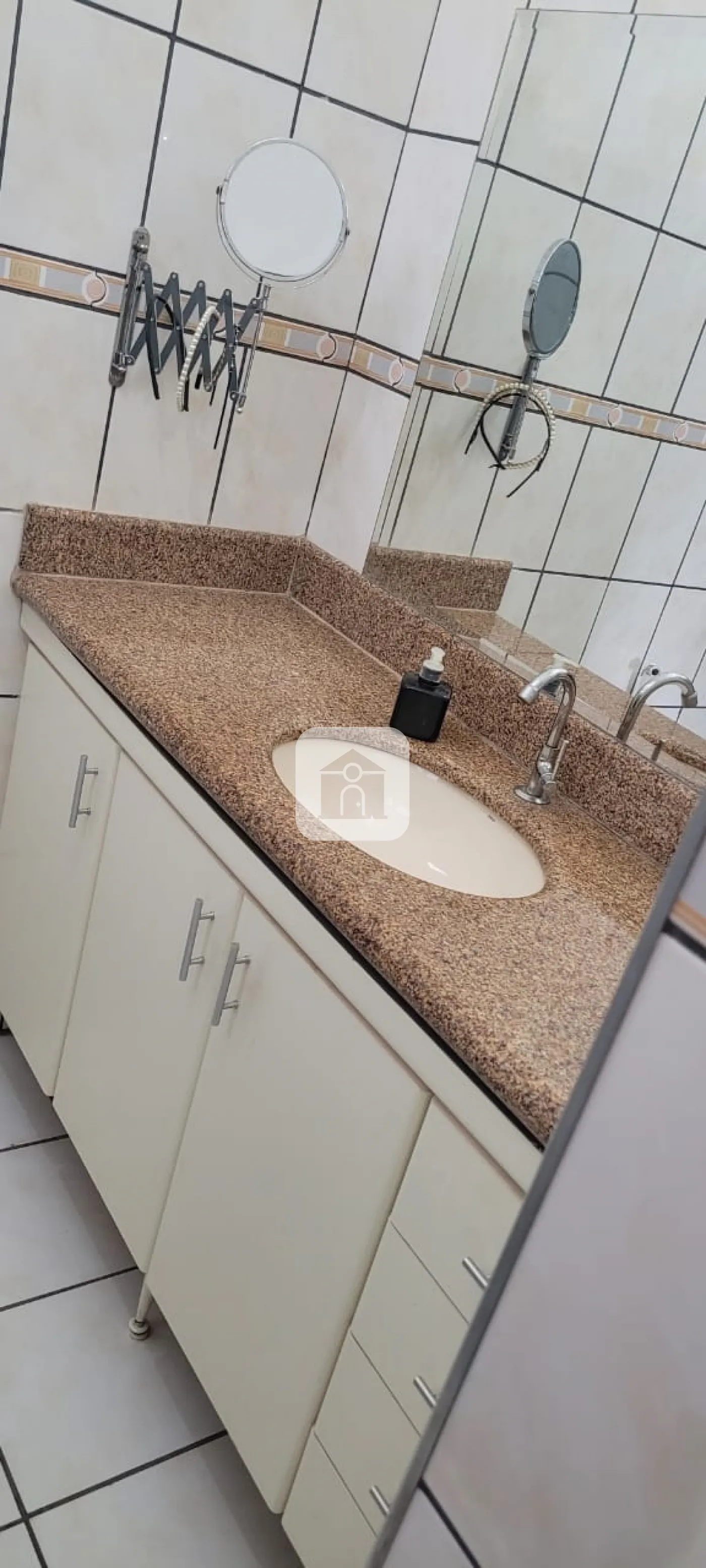 Comprar Casa / Padrão em Uberlândia R$ 950.000,00 - Foto 15