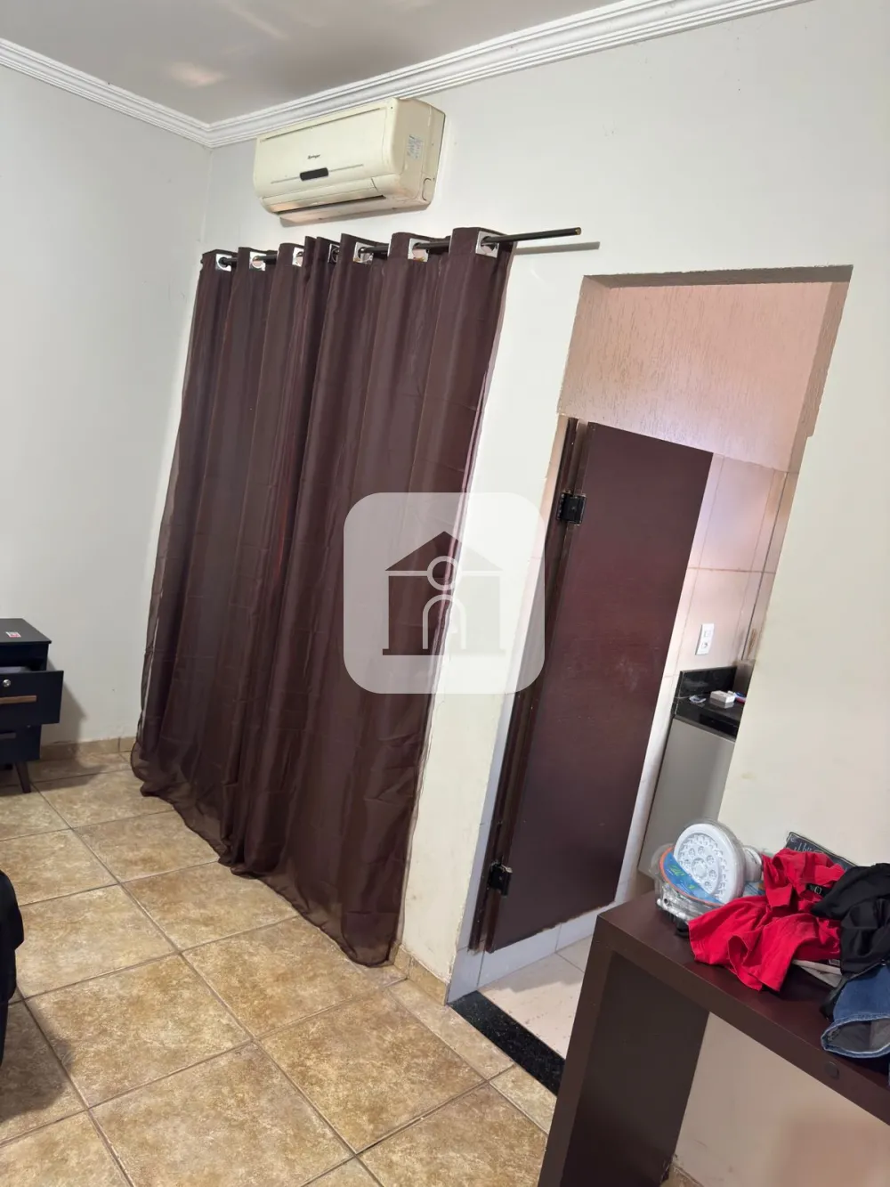 Alugar Casa / Padrão em Uberlândia R$ 2.500,00 - Foto 6