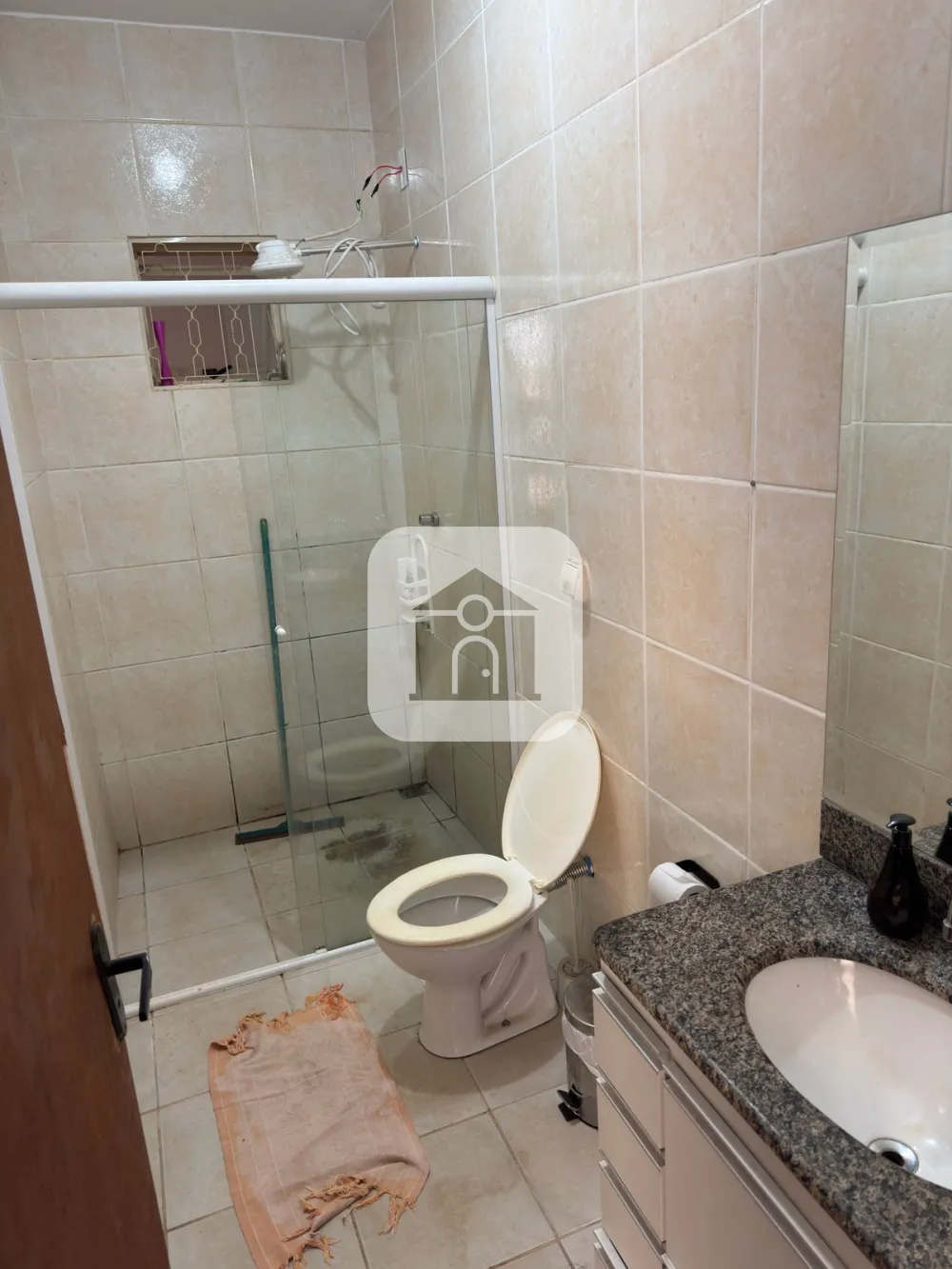 Alugar Casa / Padrão em Uberlândia R$ 2.500,00 - Foto 10