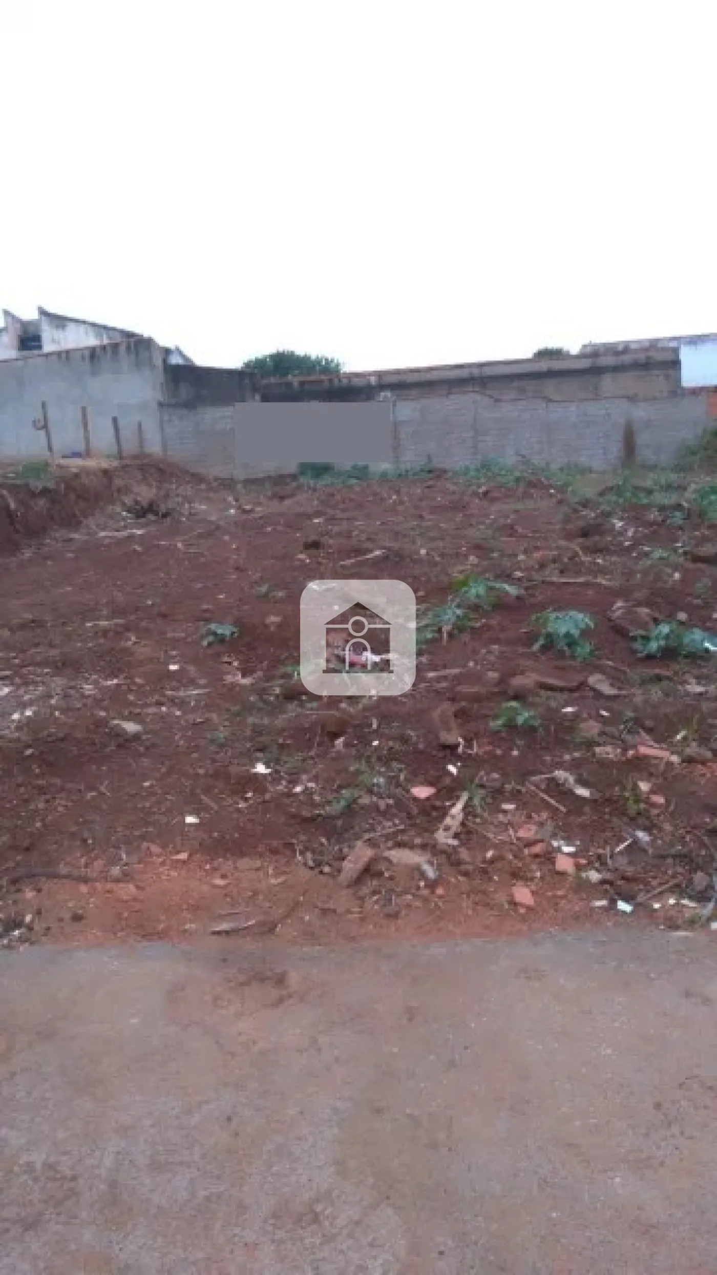 Comprar Terreno / Padrão em Uberlândia R$ 120.000,00 - Foto 1