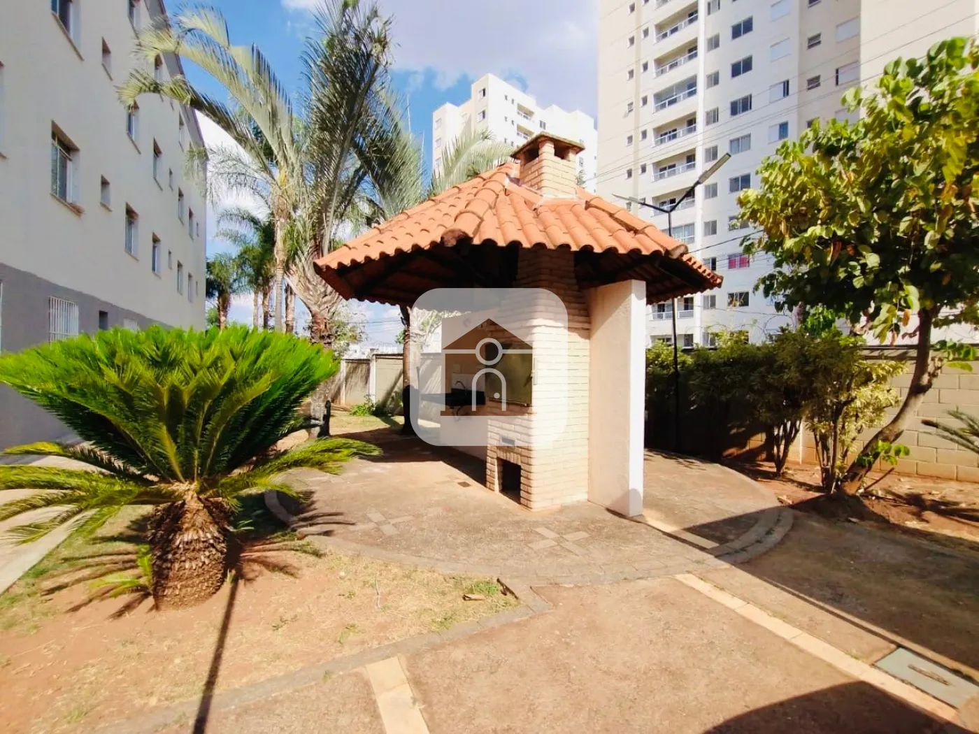 Comprar Apartamento / Padrão em Uberlândia R$ 210.000,00 - Foto 29