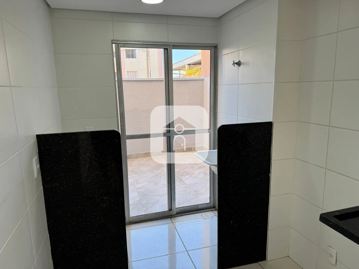 Comprar Apartamento / Padrão em Uberlândia R$ 200.000,00 - Foto 12