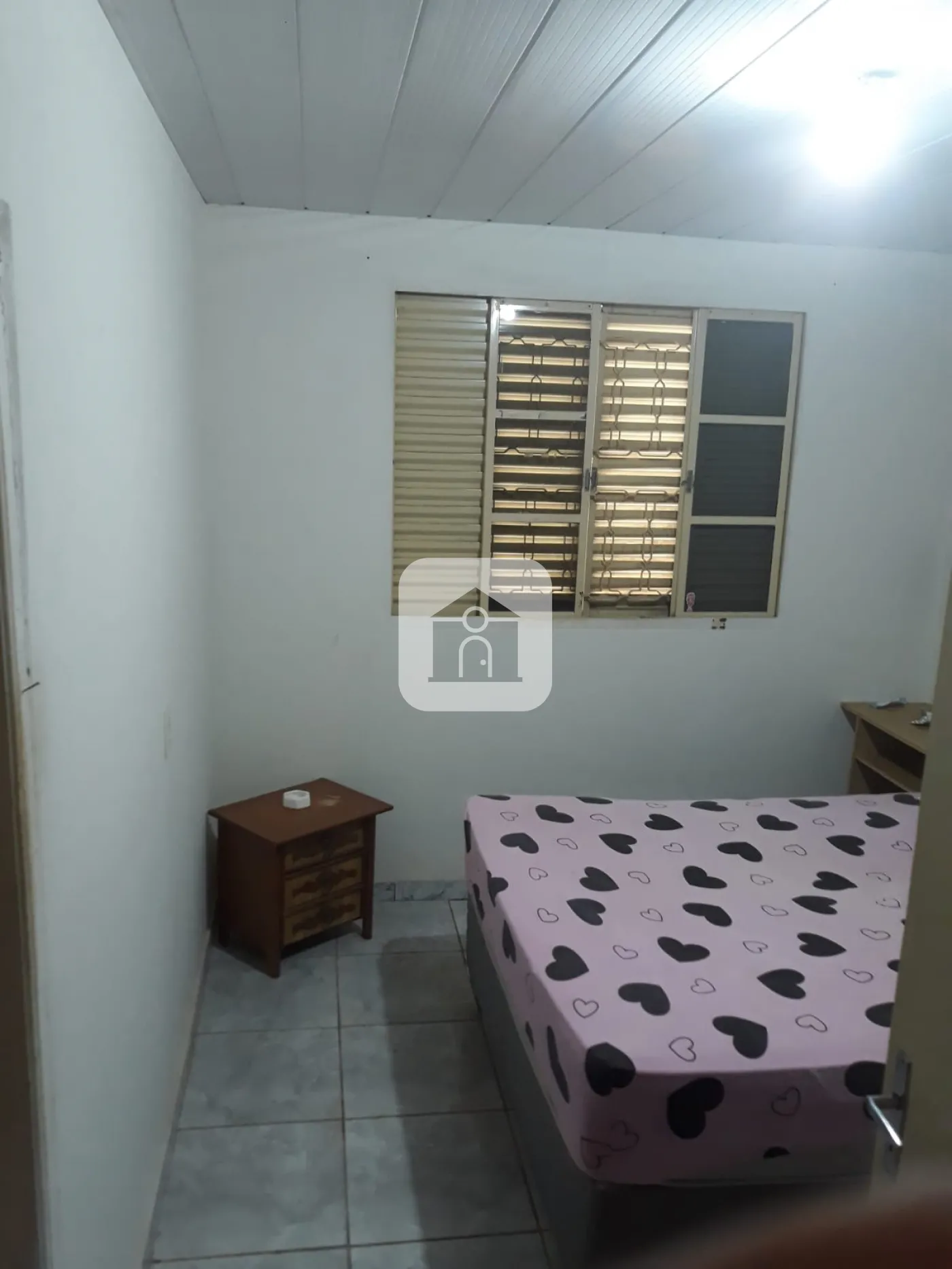 Comprar Casa / Padrão em Uberlândia R$ 450.000,00 - Foto 4