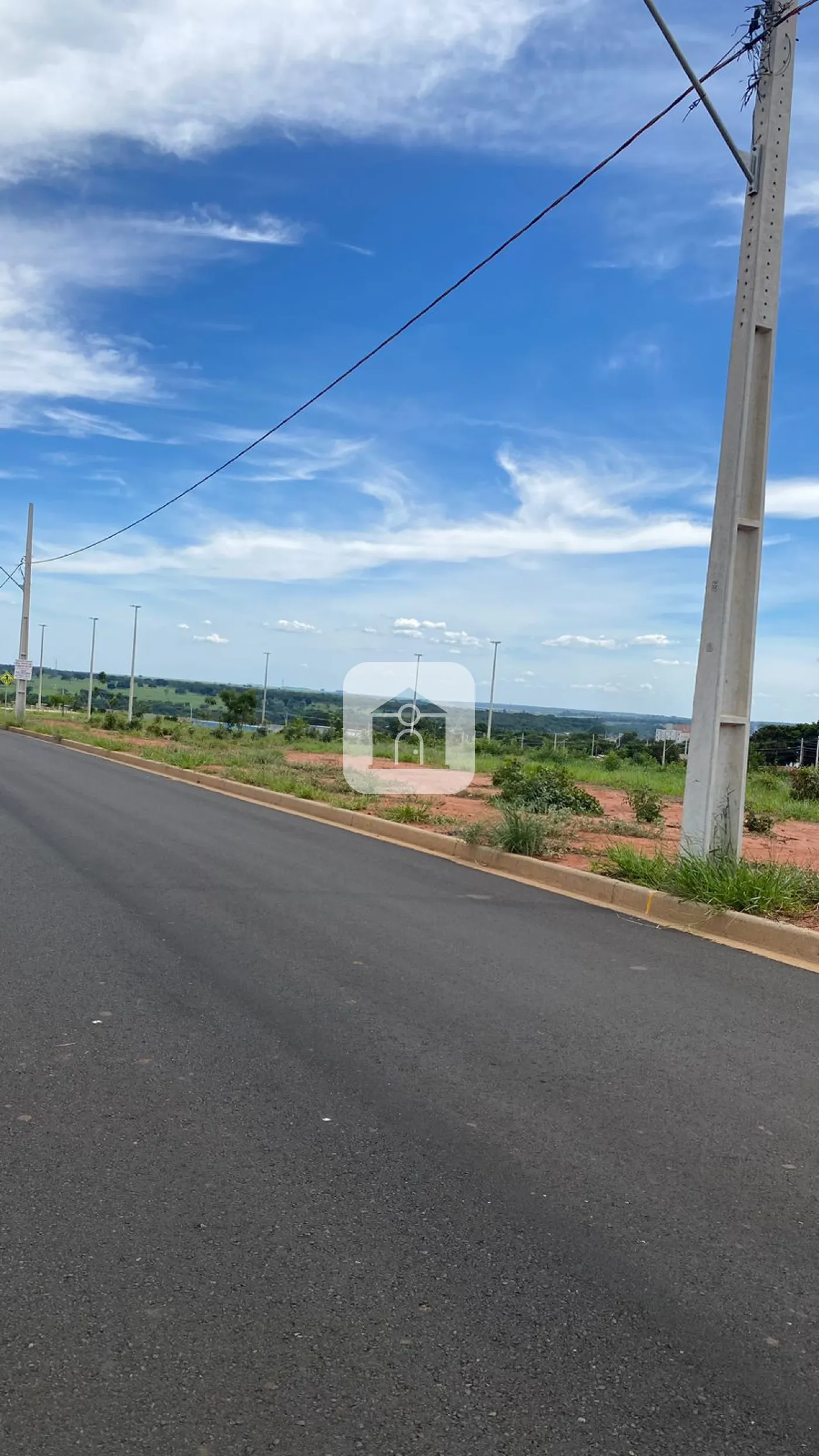 Comprar Terreno / Padrão em Uberlândia R$ 169.000,00 - Foto 1