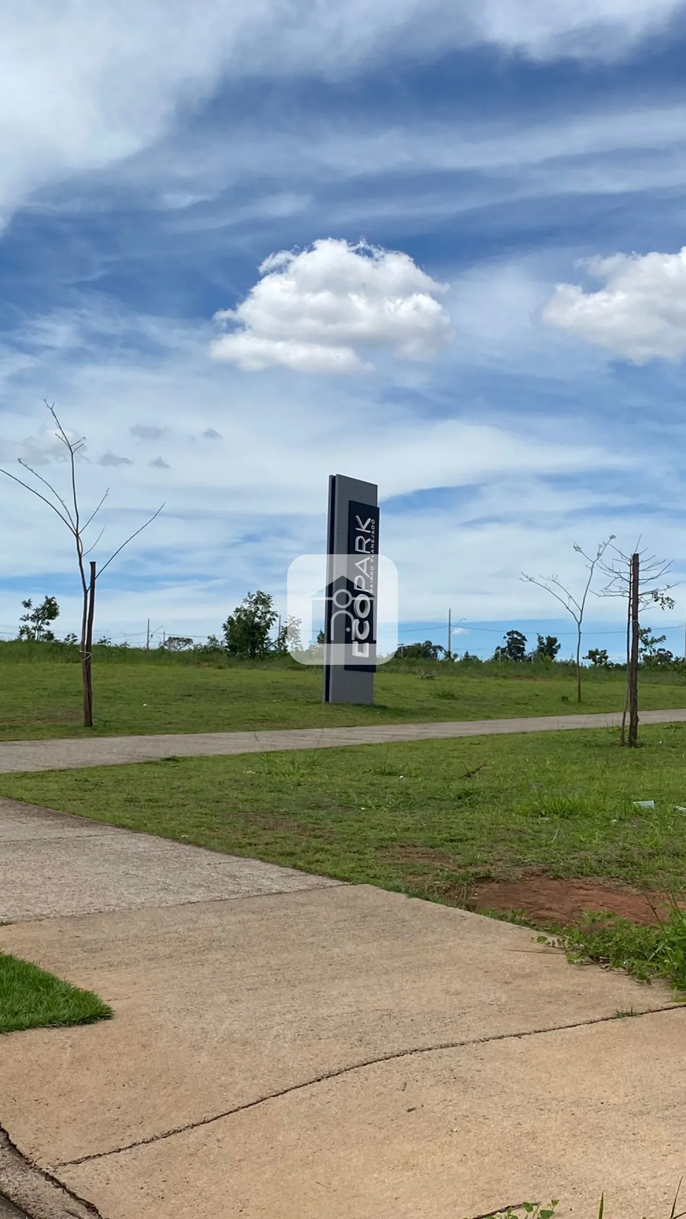 Comprar Terreno / Padrão em Uberlândia R$ 169.000,00 - Foto 2