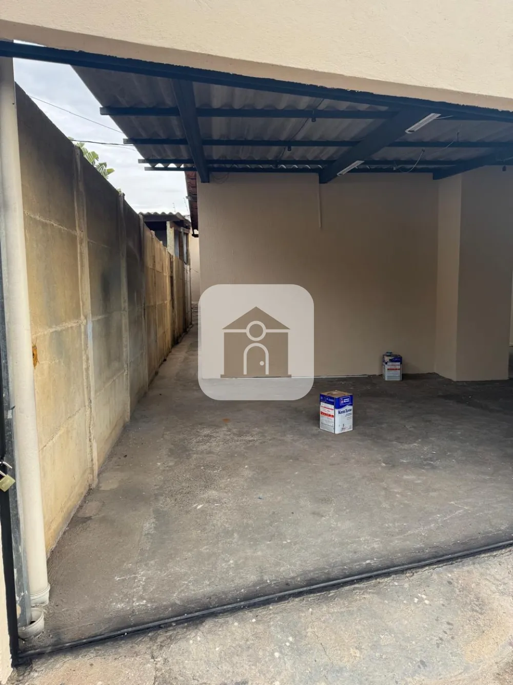 Alugar Casa / Padrão em Uberlândia R$ 1.900,00 - Foto 2