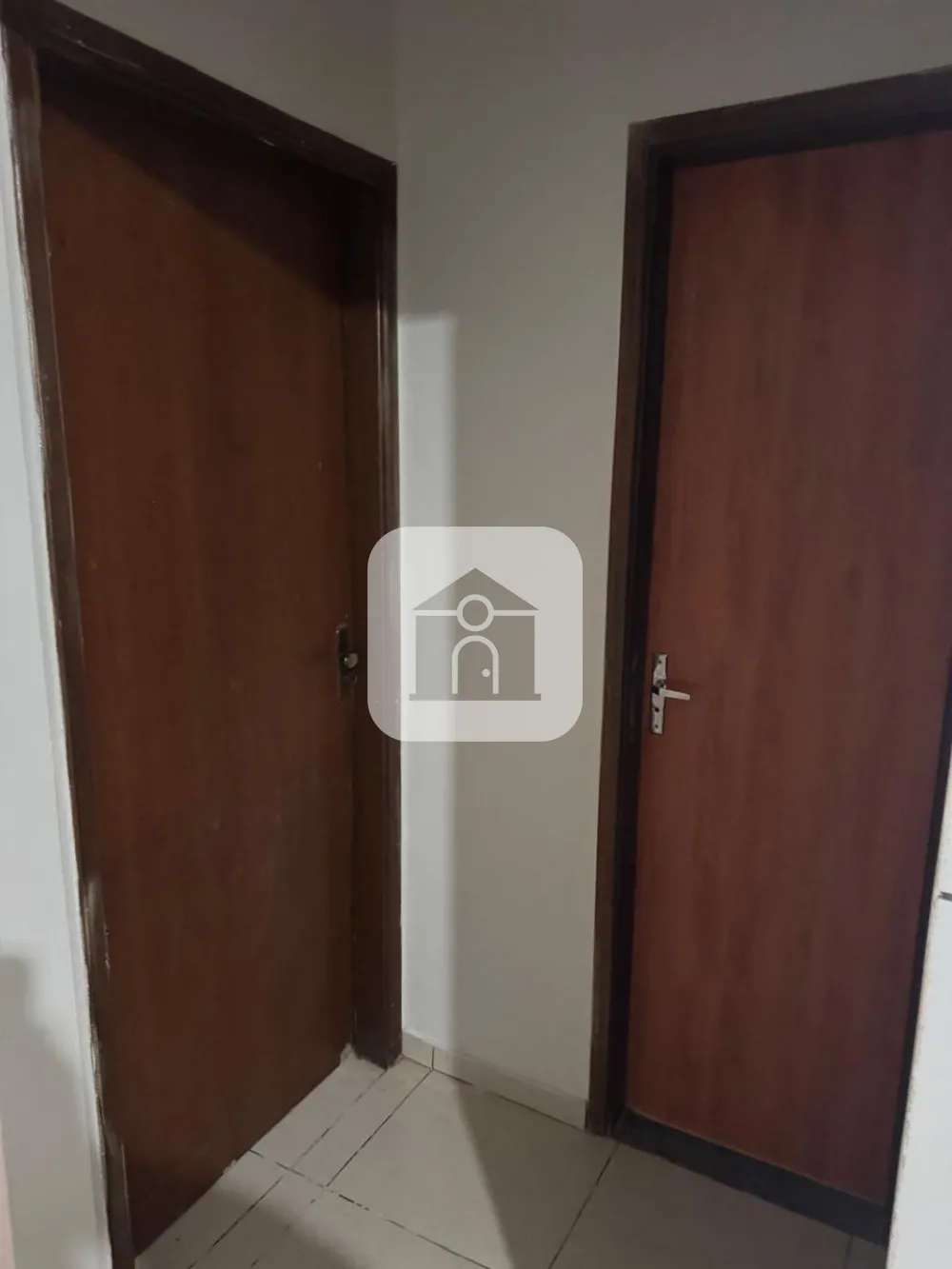 Alugar Casa / Padrão em Uberlândia R$ 1.900,00 - Foto 12