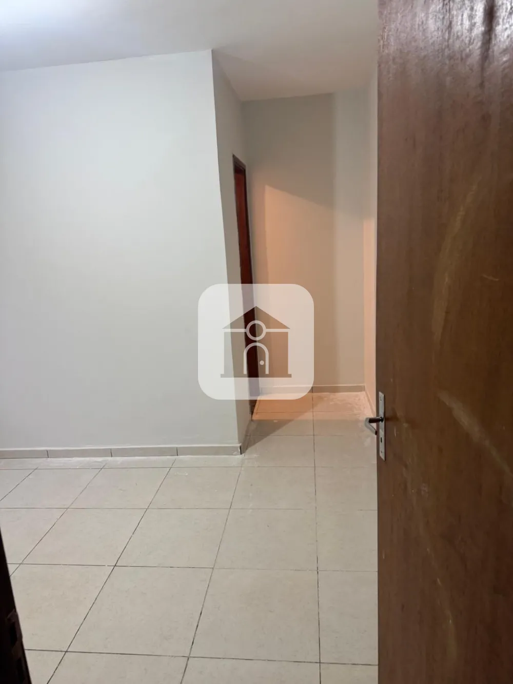 Alugar Casa / Padrão em Uberlândia R$ 1.900,00 - Foto 18