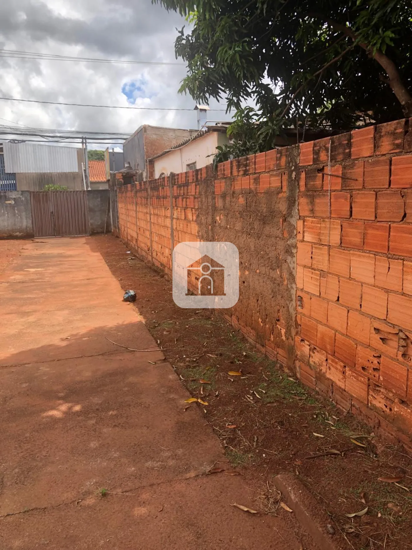 Comprar Terreno / Padrão em Uberlândia R$ 350.000,00 - Foto 4
