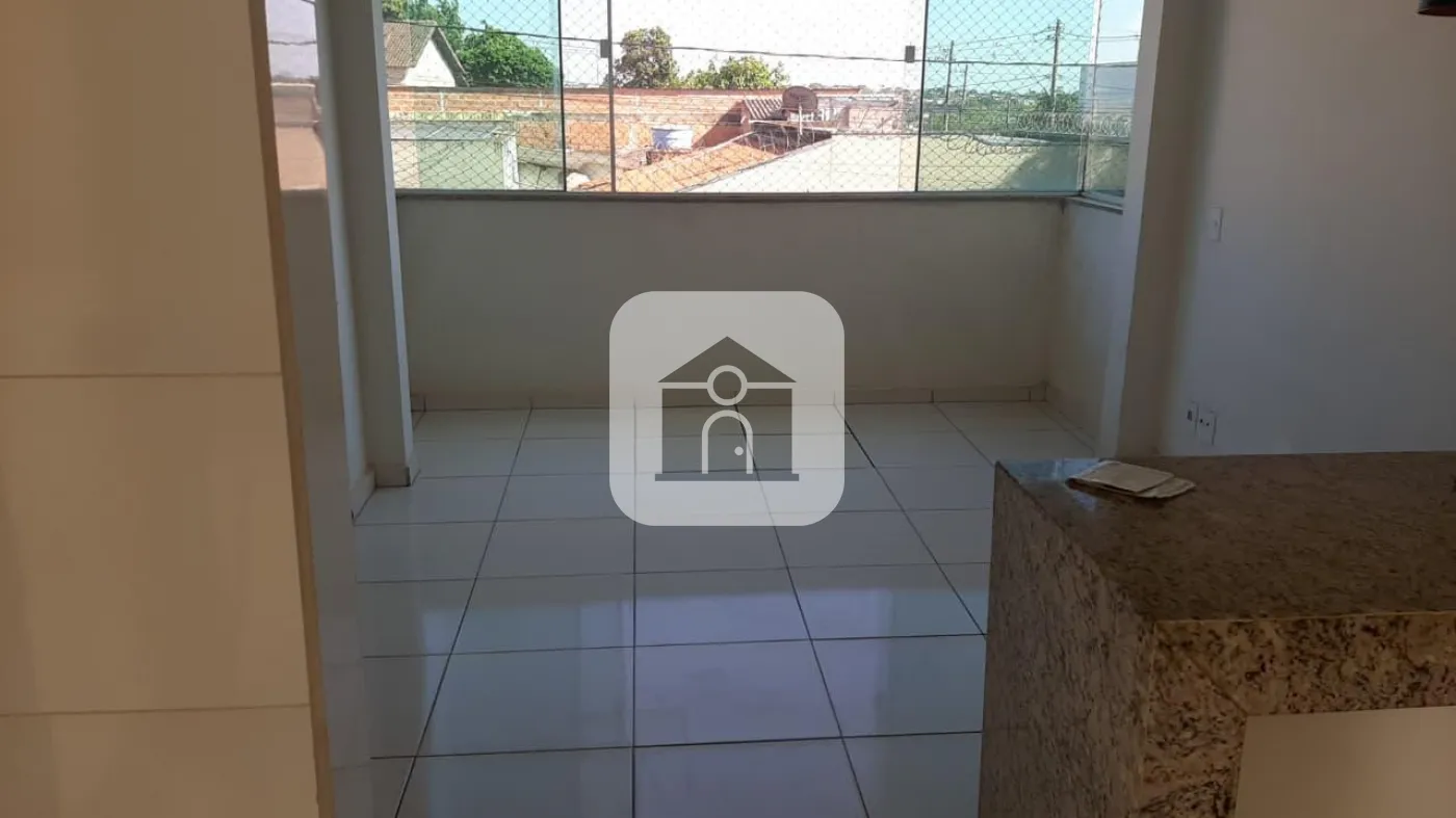 Comprar Apartamento / Padrão em Uberlândia R$ 250.000,00 - Foto 8