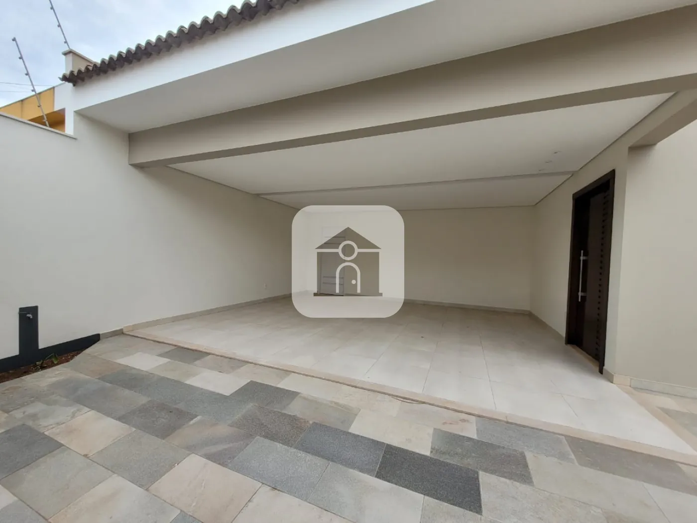 Comprar Casa / Sobrado em Uberlândia R$ 1.700.000,00 - Foto 4