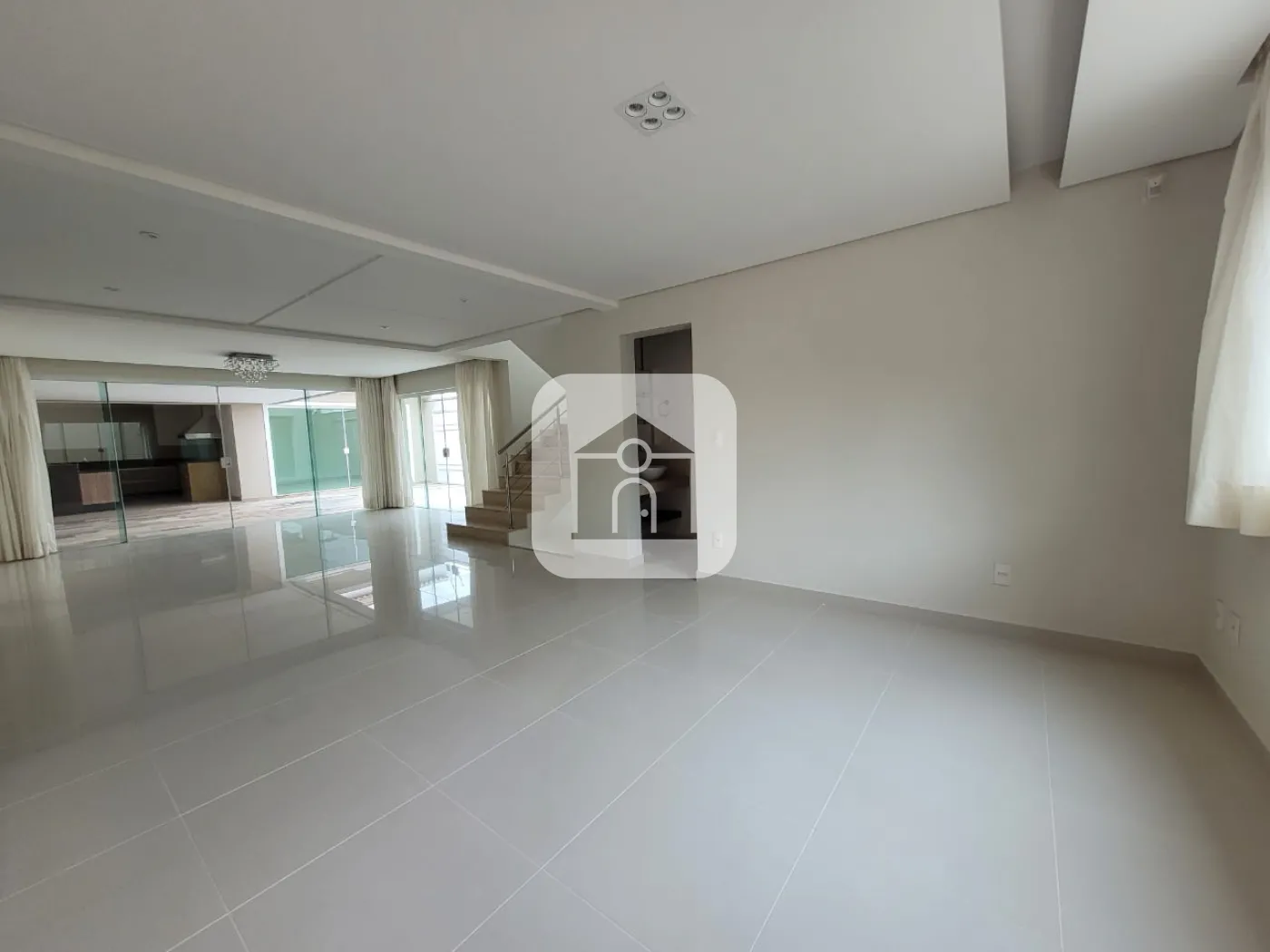 Comprar Casa / Sobrado em Uberlândia R$ 1.700.000,00 - Foto 7
