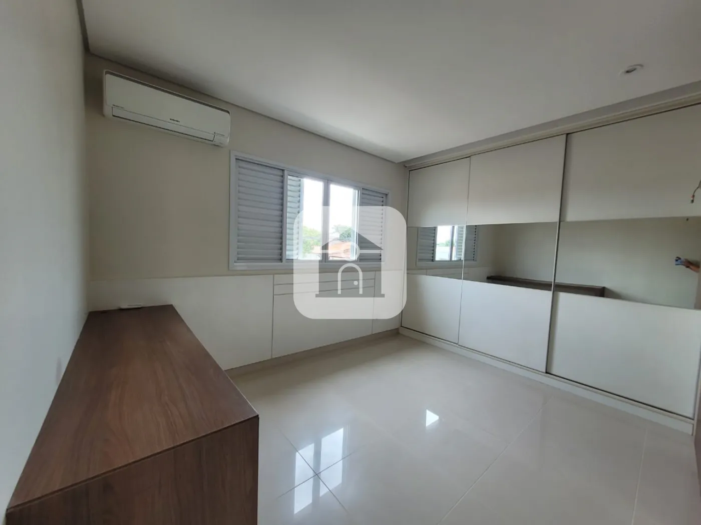 Comprar Casa / Sobrado em Uberlândia R$ 1.700.000,00 - Foto 17