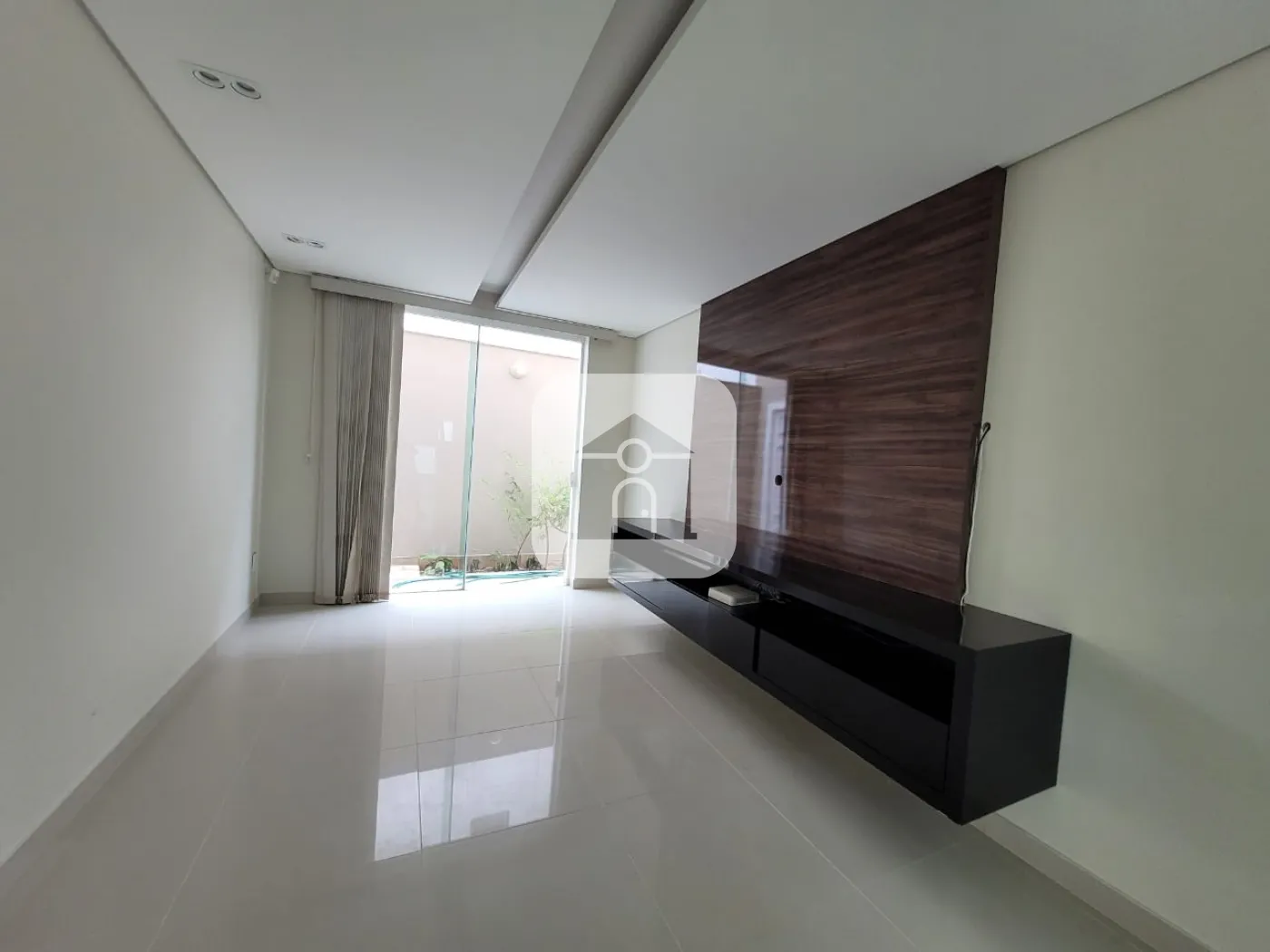 Comprar Casa / Sobrado em Uberlândia R$ 1.700.000,00 - Foto 13