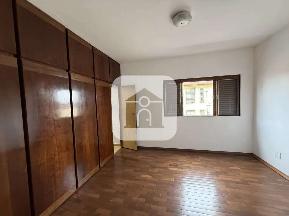 Alugar Apartamento / Sobrado em Uberlândia R$ 2.200,00 - Foto 5