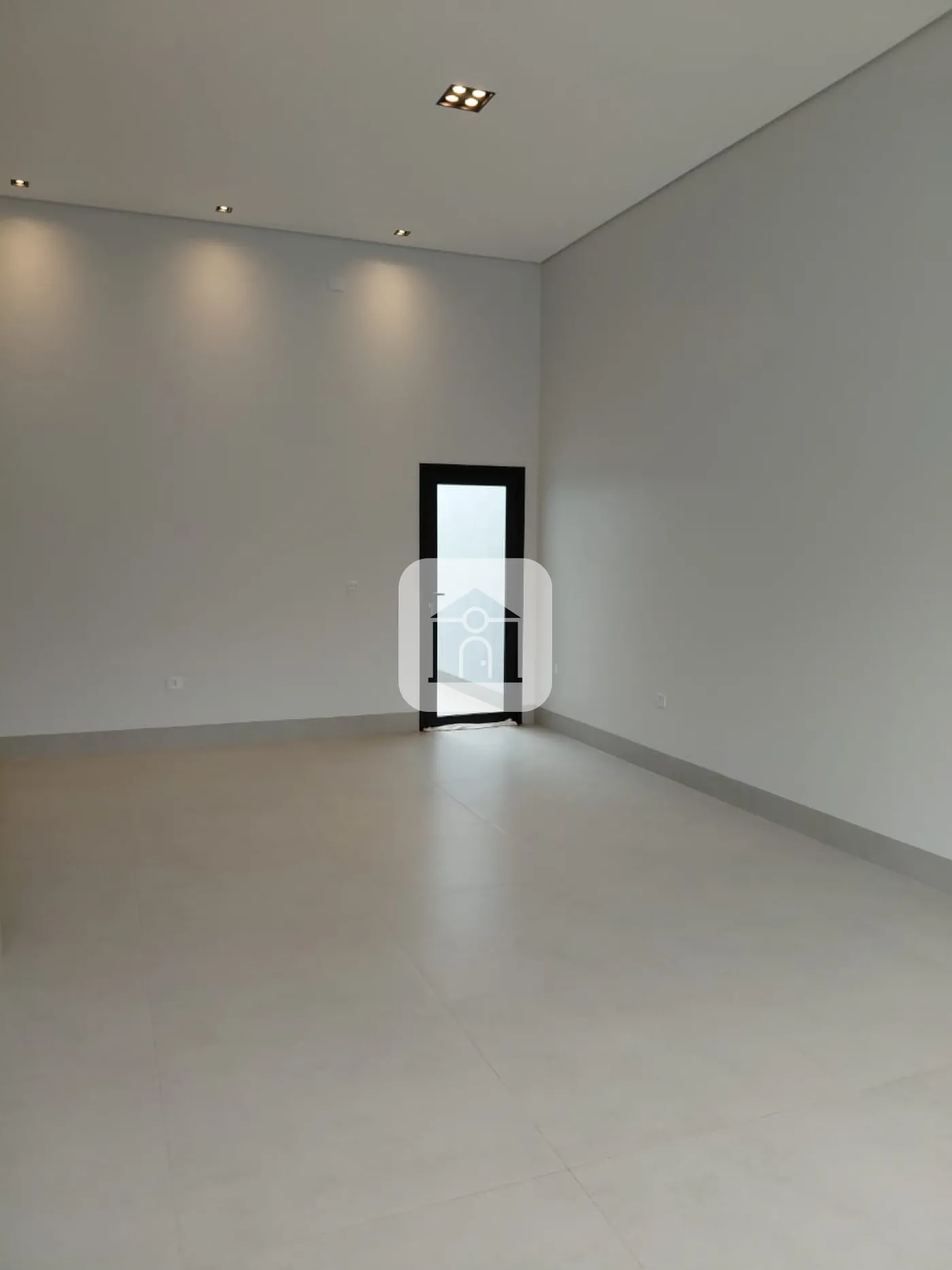 Comprar Casa / Padrão em Uberlândia R$ 850.000,00 - Foto 4