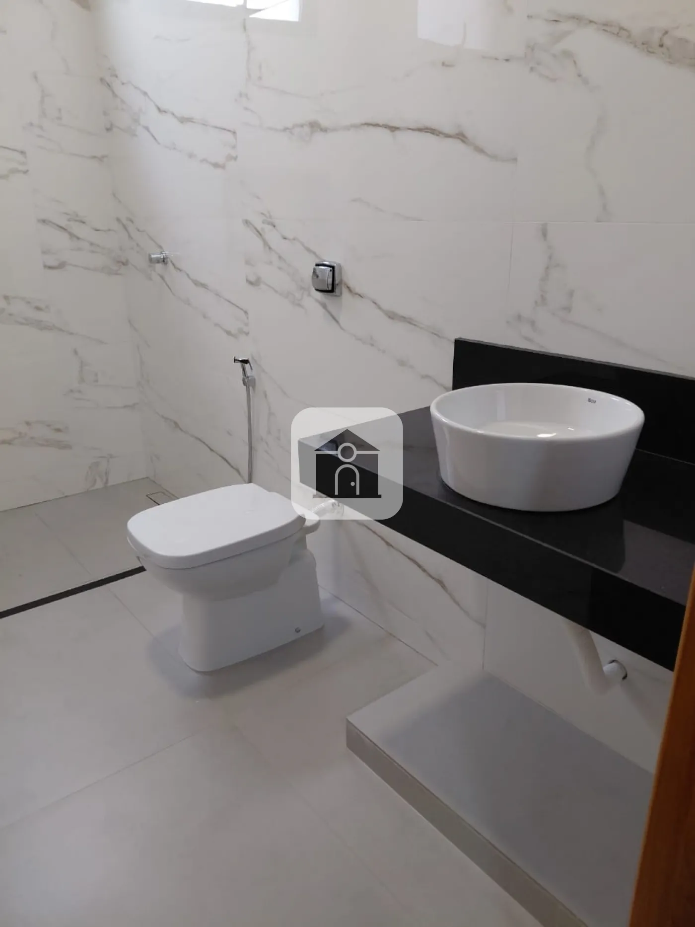 Comprar Casa / Padrão em Uberlândia R$ 850.000,00 - Foto 15