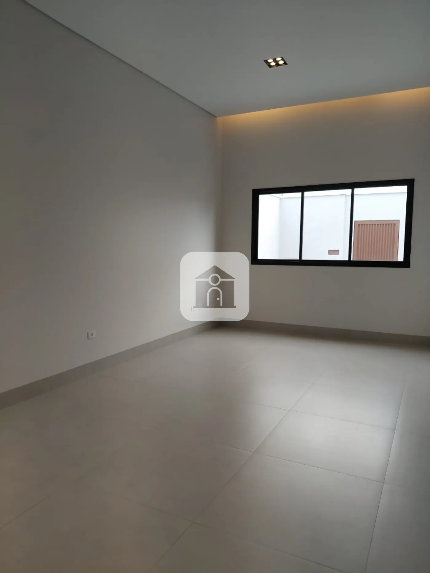 Comprar Casa / Padrão em Uberlândia R$ 850.000,00 - Foto 7