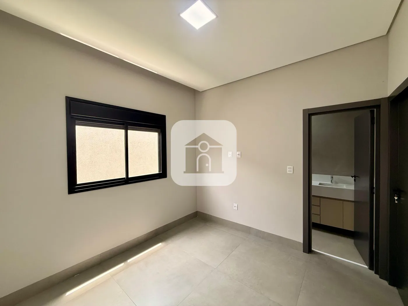 Comprar Casa / Condomínio ou Loteamento Fechado em Uberlândia R$ 2.080.000,00 - Foto 12