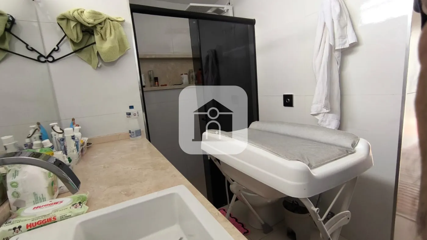 Comprar Apartamento / Padrão em Uberlandia R$ 600.000,00 - Foto 16