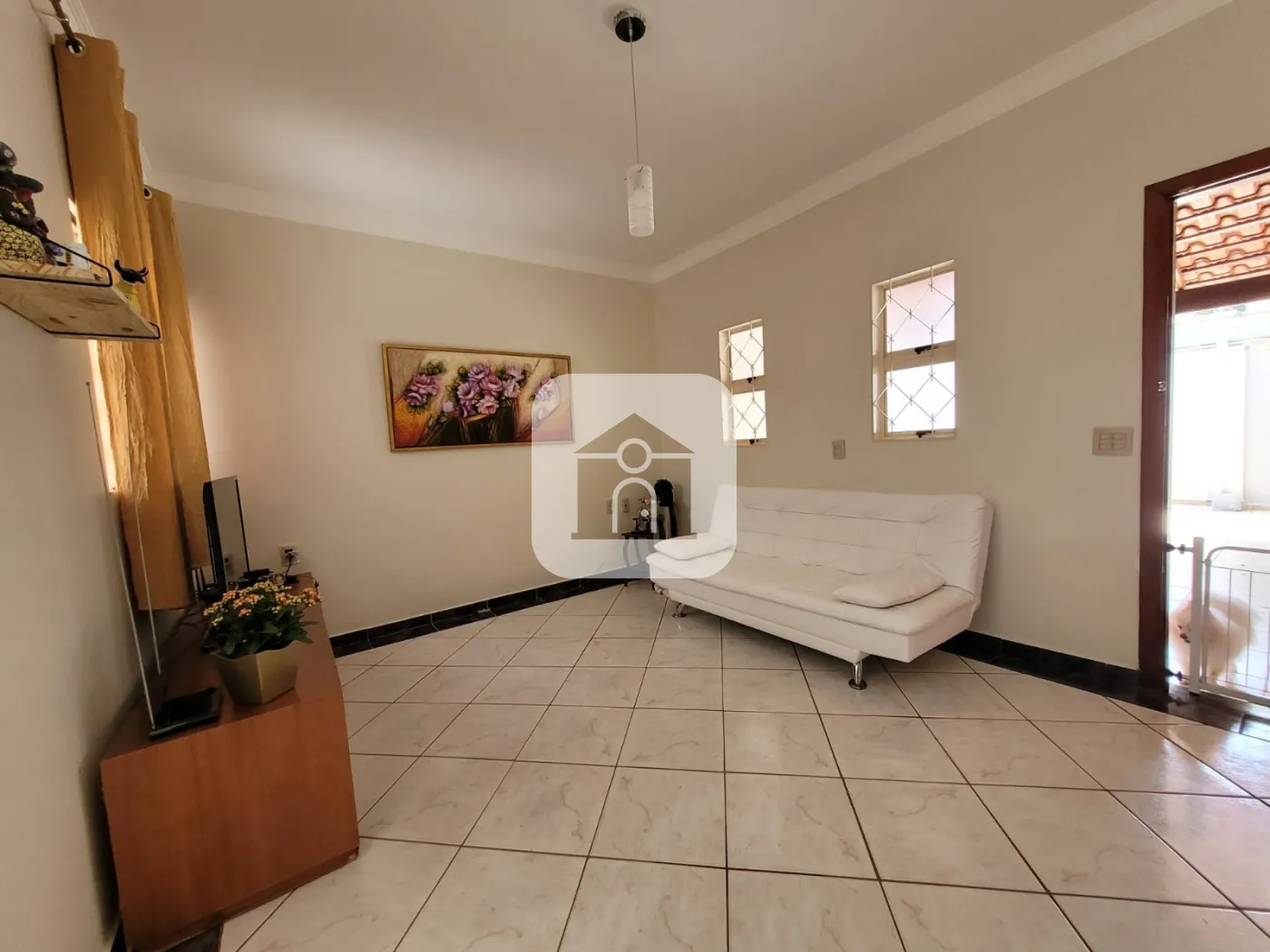 Comprar Casa / Padrão em Uberlândia R$ 550.000,00 - Foto 5