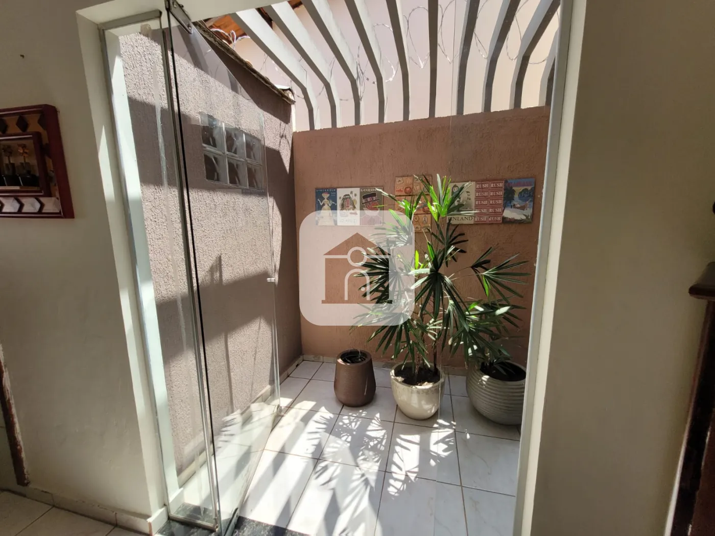 Comprar Casa / Padrão em Uberlândia R$ 550.000,00 - Foto 8