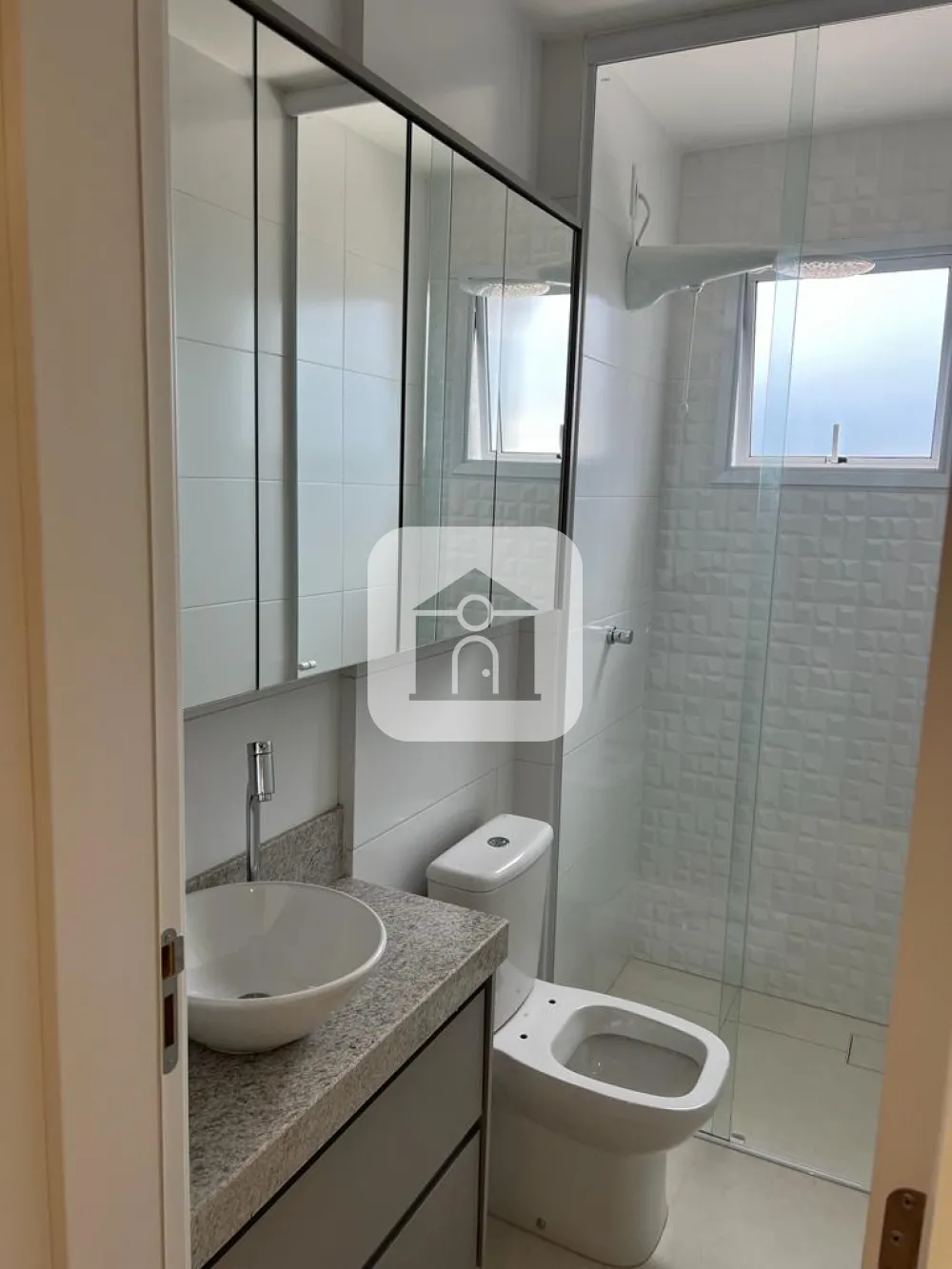Comprar Apartamento / Padrão em Uberlândia R$ 600.000,00 - Foto 9