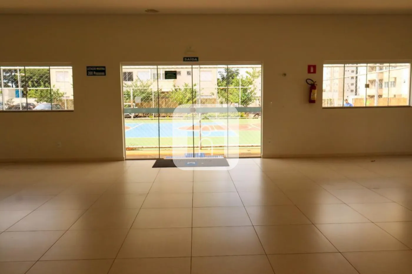 Comprar Apartamento / Padrão em Uberlandia R$ 300.000,00 - Foto 5
