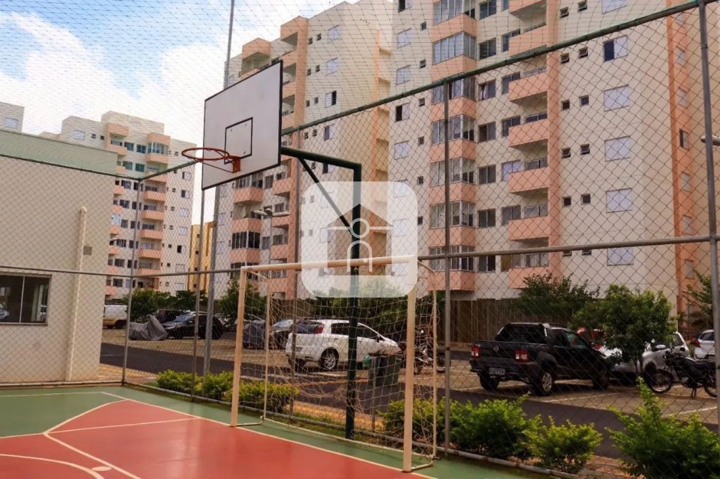 Comprar Apartamento / Padrão em Uberlandia R$ 300.000,00 - Foto 9