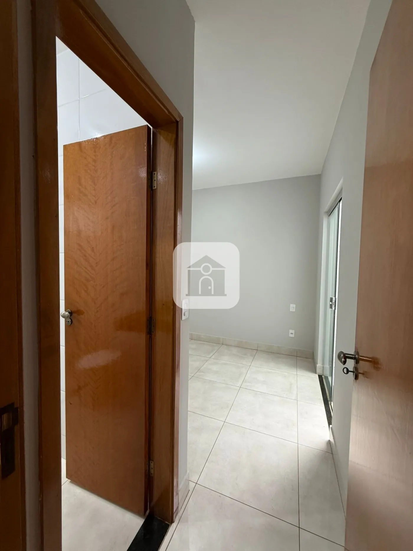 Comprar Casa / Padrão em Uberlândia R$ 310.000,00 - Foto 9