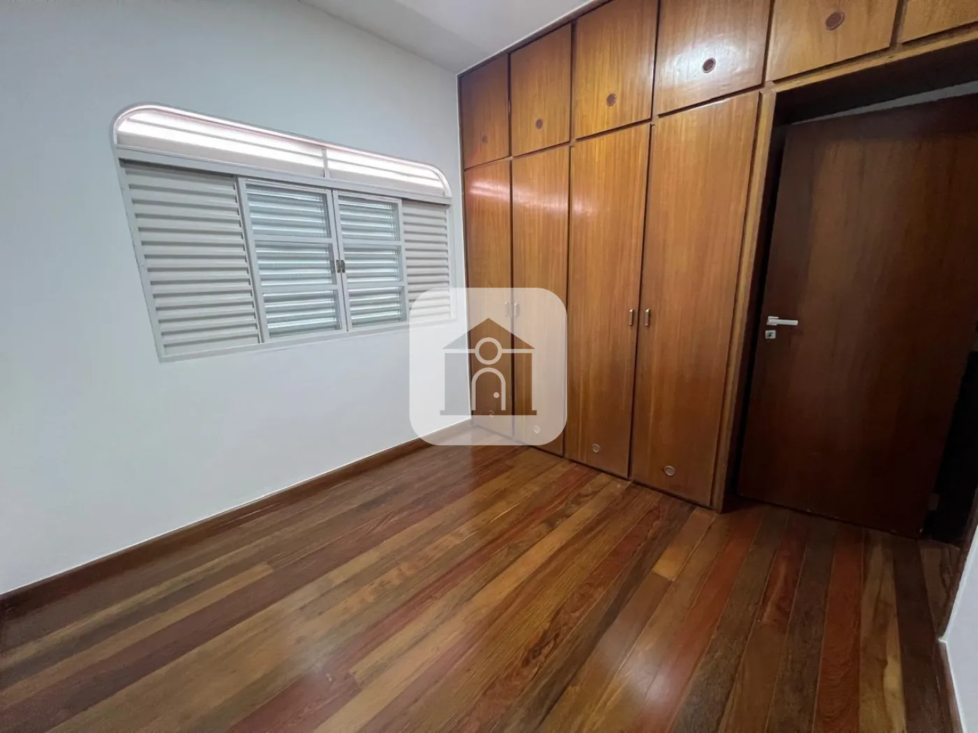 Comprar Casa / Padrão em Uberlândia R$ 890.000,00 - Foto 15
