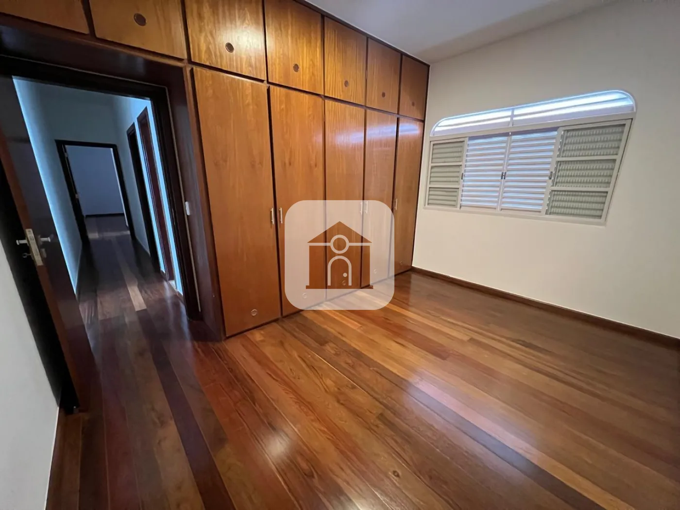 Comprar Casa / Padrão em Uberlândia R$ 890.000,00 - Foto 16