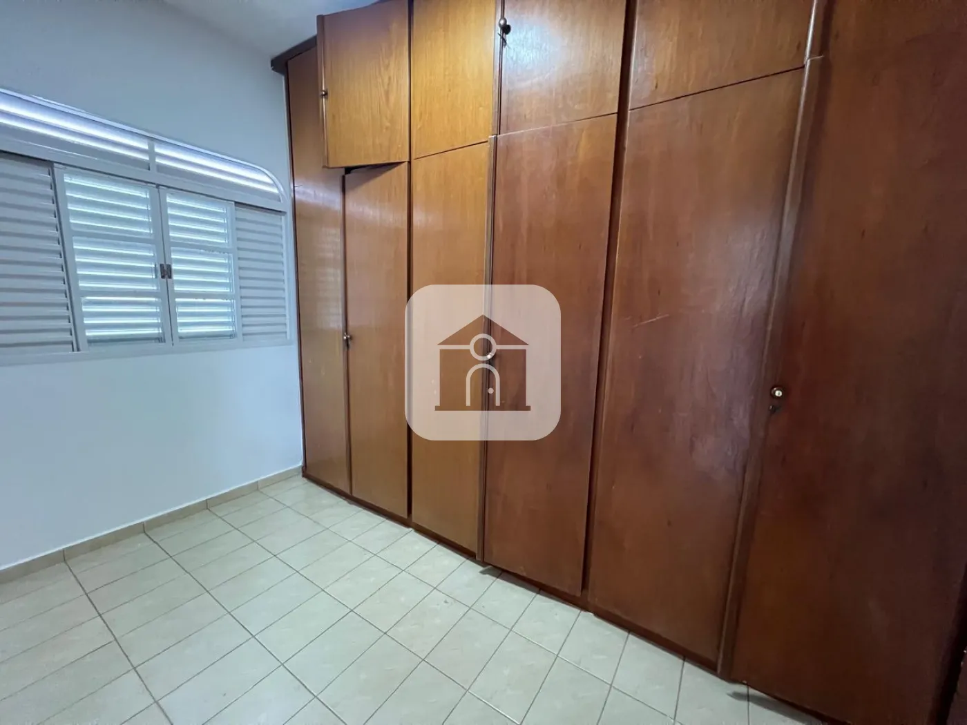 Comprar Casa / Padrão em Uberlândia R$ 890.000,00 - Foto 17
