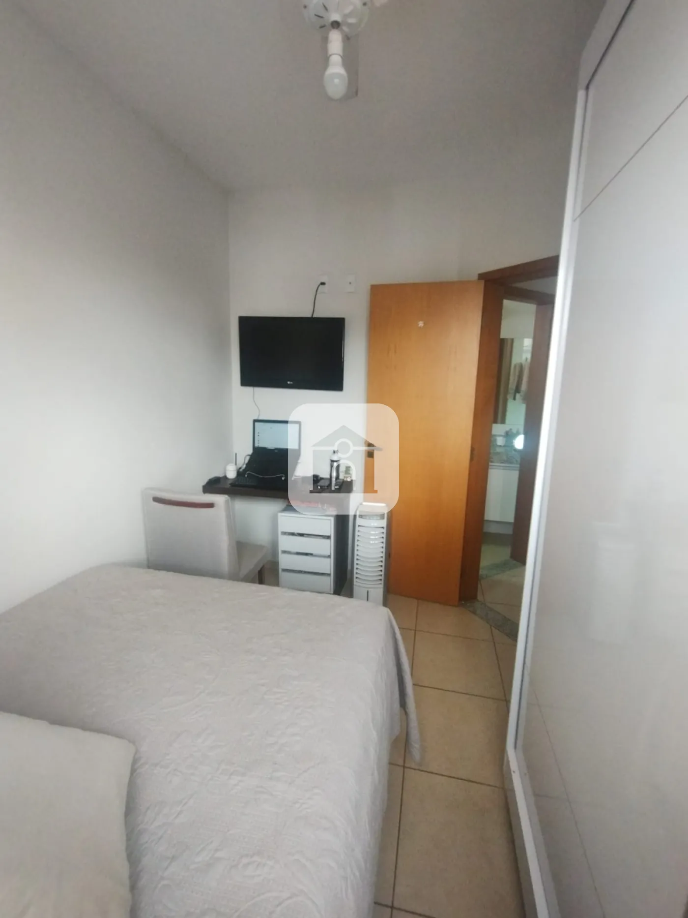 Comprar Apartamento / Padrão em Uberlândia R$ 280.000,00 - Foto 10